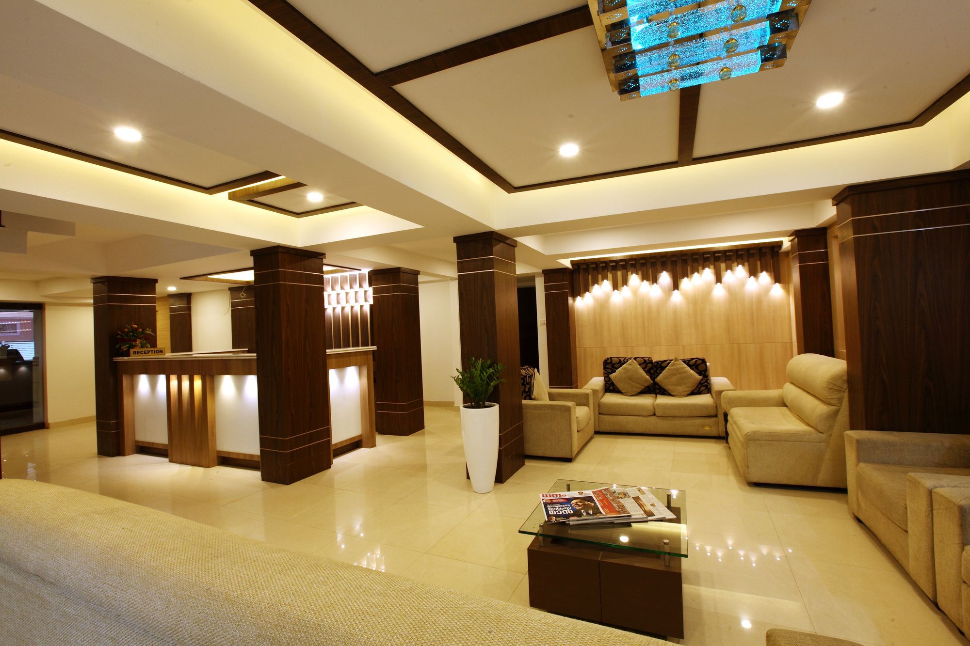 Prayana Hotels Коччи Экстерьер фото